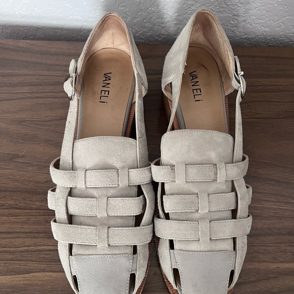 Vaneli Women's Light Beige Suede Woven Fisherman Mules